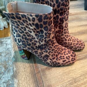 New Betsey Johnson Leopard Bling Heel Boots